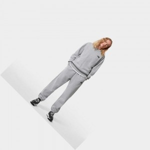 Pantalon Jogger The North Face Oversized Essential Mujer Grises Claro | 81572-ZWVF